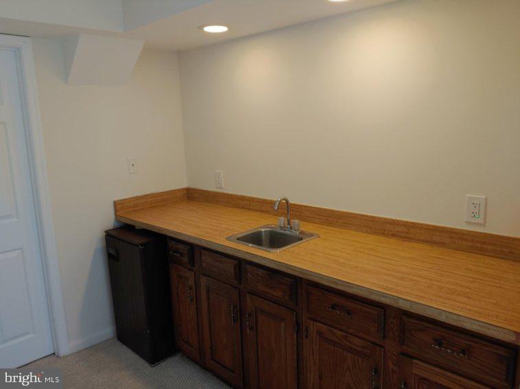 RIDGELEA HILLS - Residential Lease