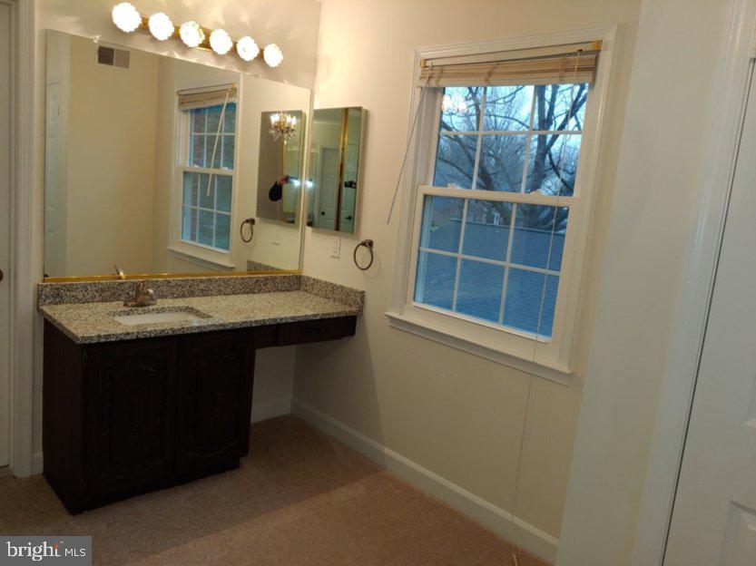 RIDGELEA HILLS - Residential Lease