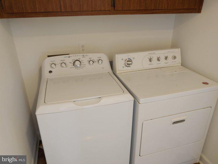 RIDGELEA HILLS - Residential Lease