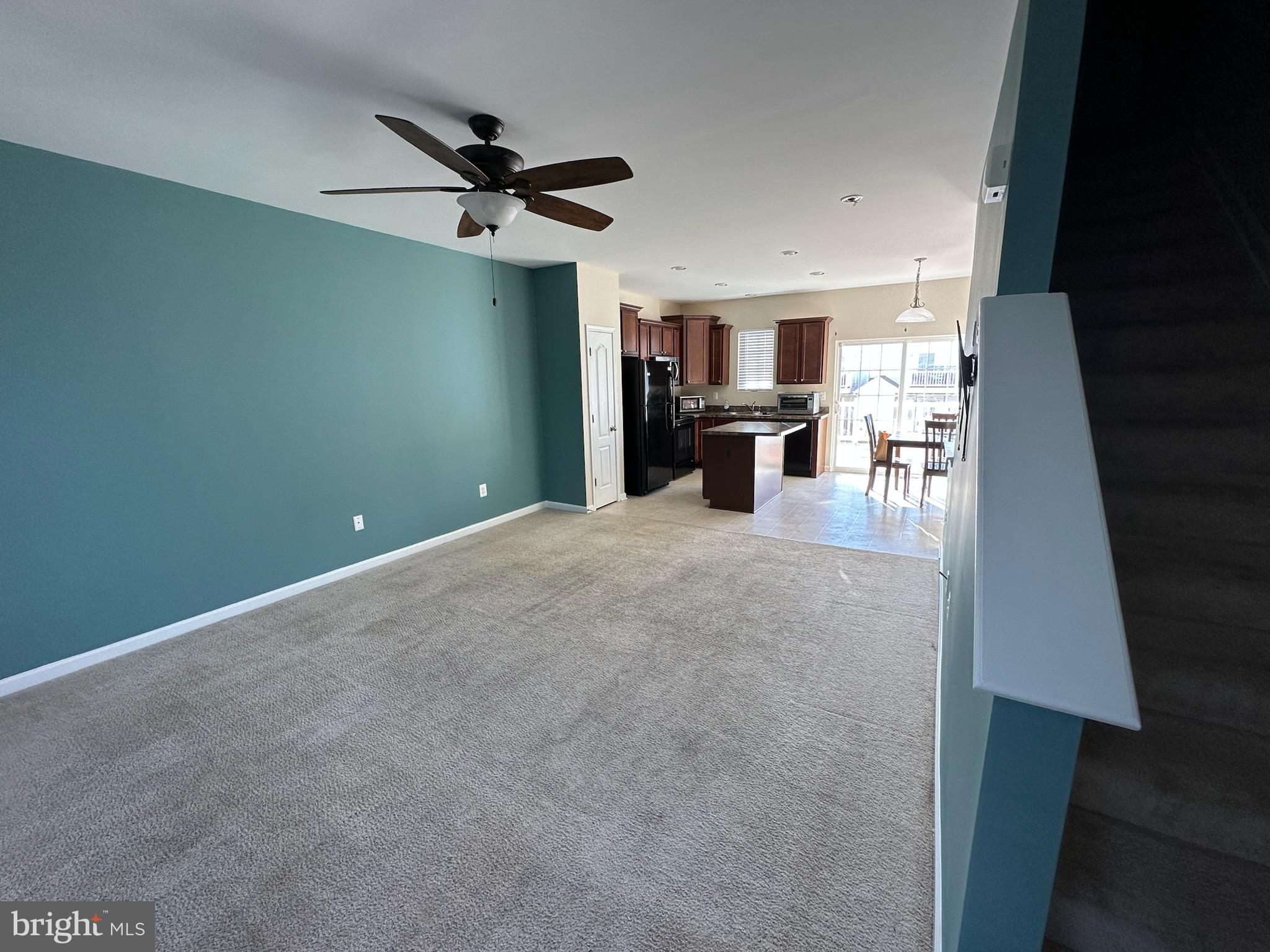 PLANTATION LAKES - Residential