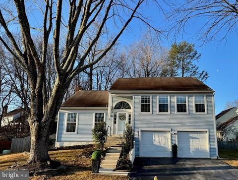 9005 TRIPLE RIDGE ROAD FAIRFAX STATION VA 22039