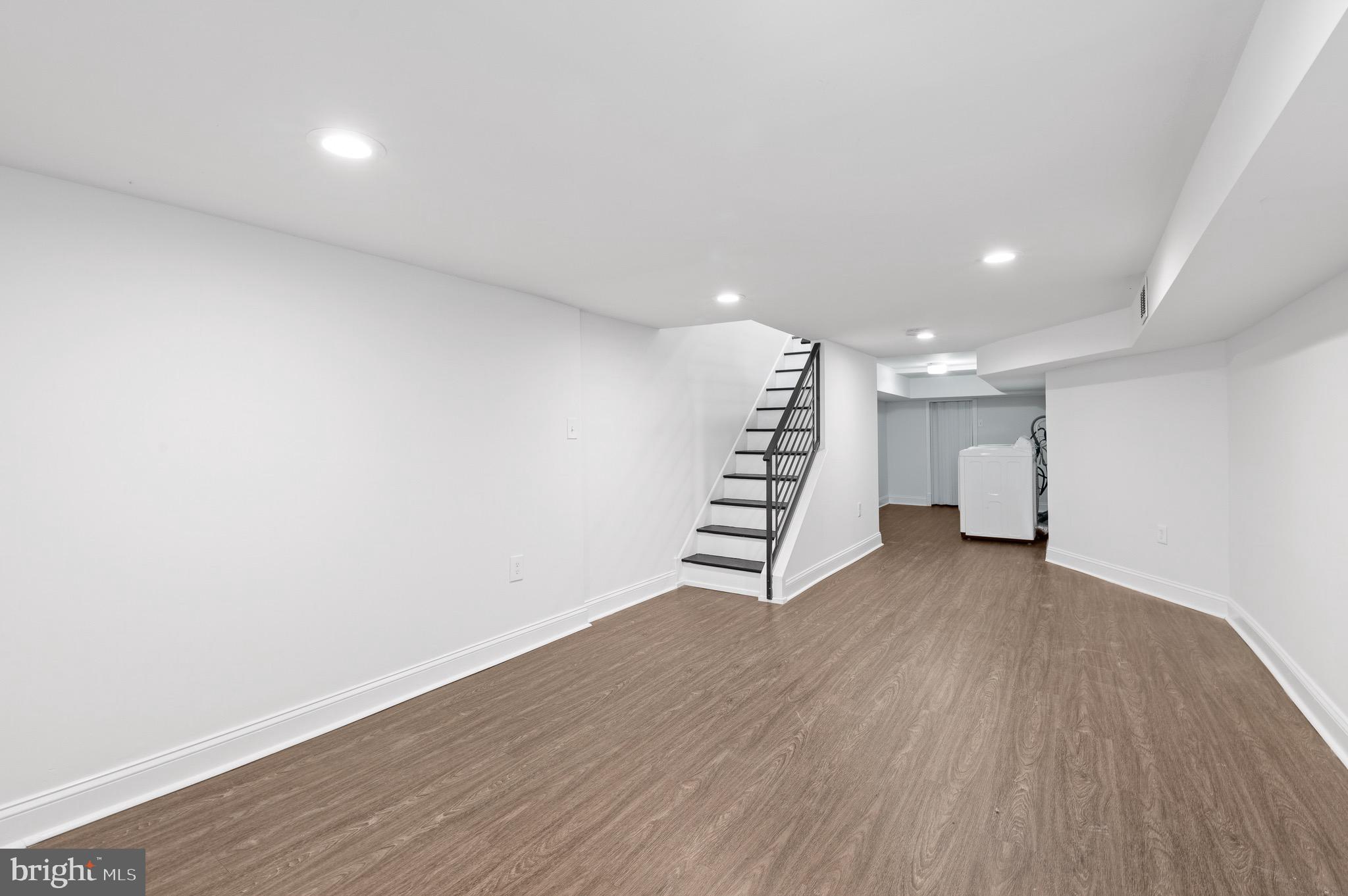 LOWER MOYAMENSING - Residential