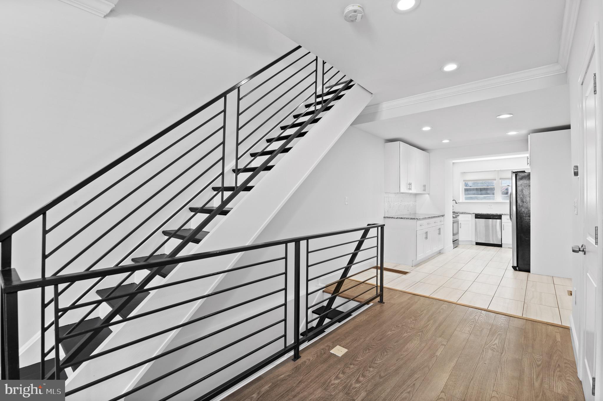 LOWER MOYAMENSING - Residential