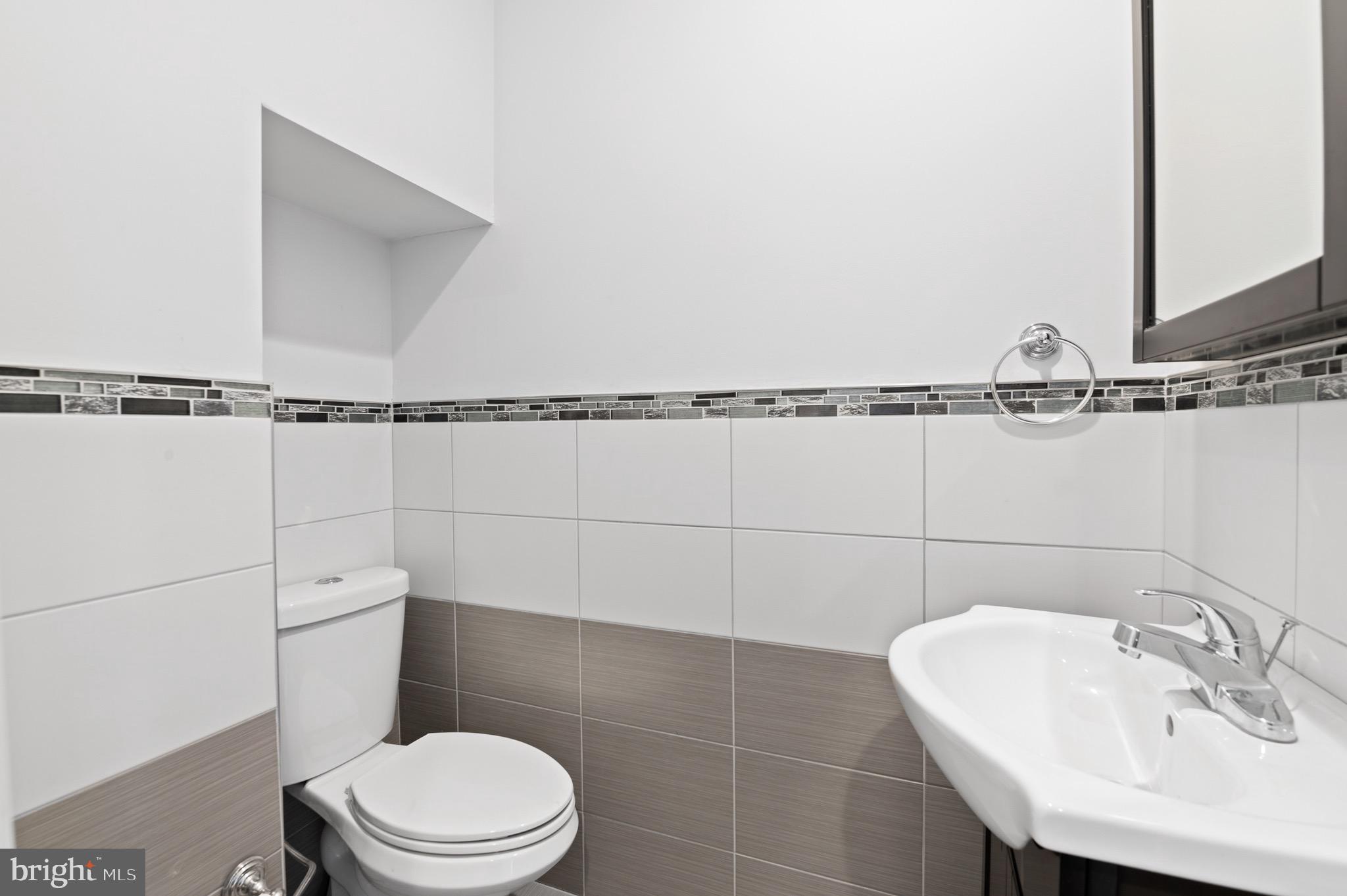 LOWER MOYAMENSING - Residential