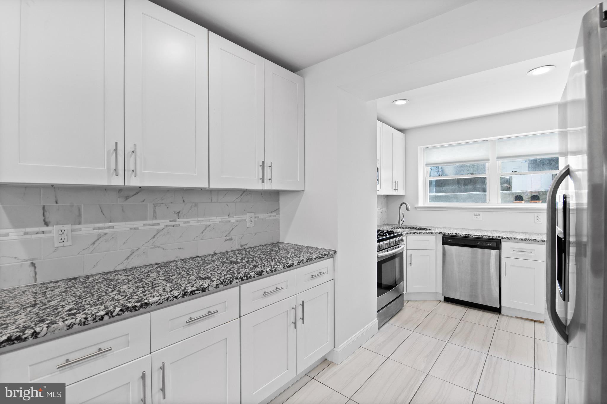 LOWER MOYAMENSING - Residential