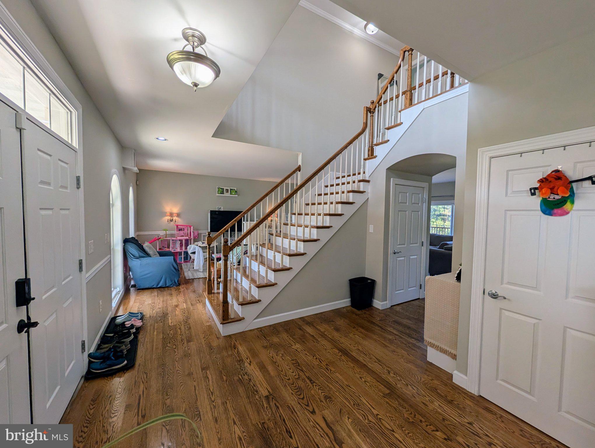 218 GREGORY DRIVE