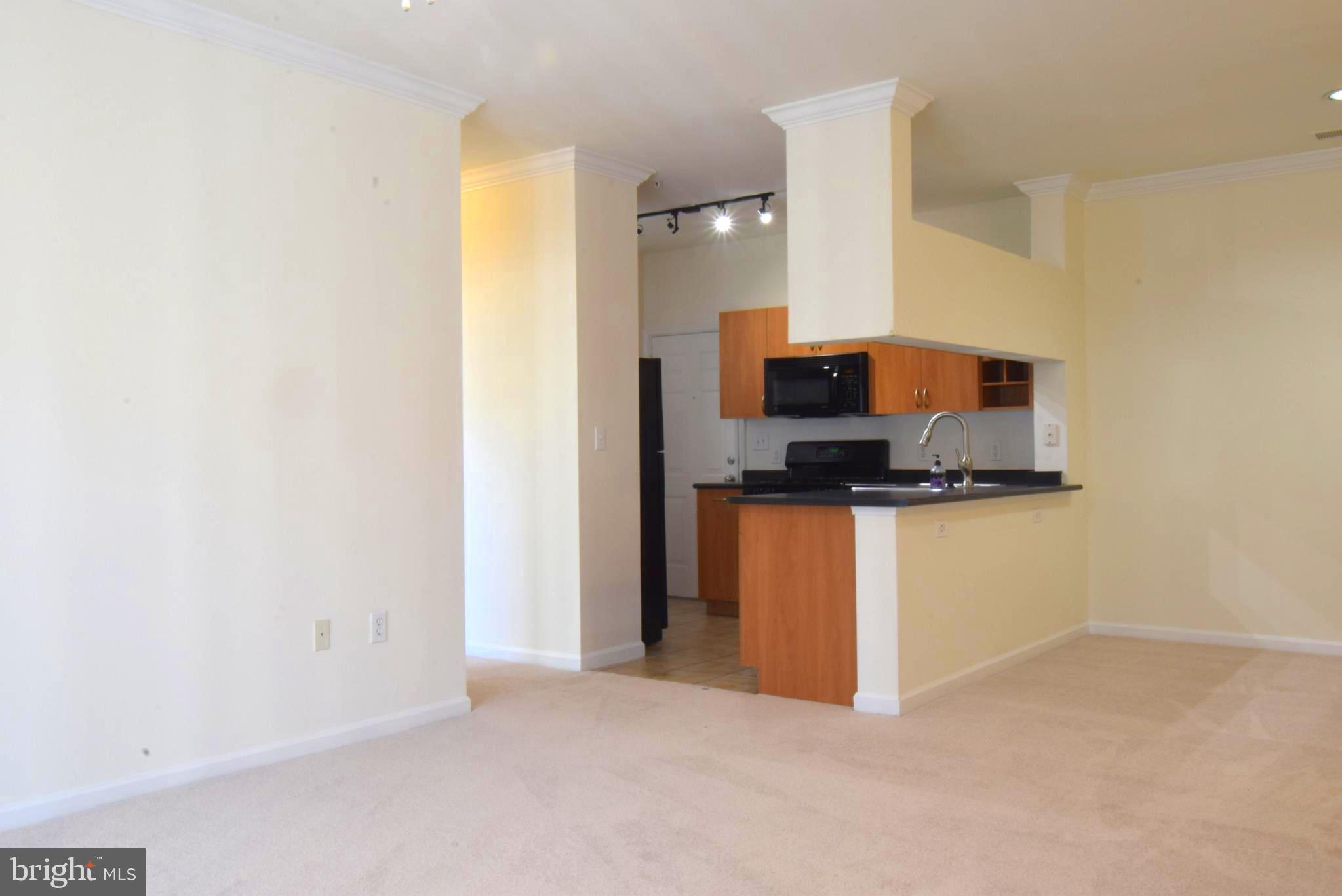 ASHMORE AT GERMANOWN COMMUNITY - Residential