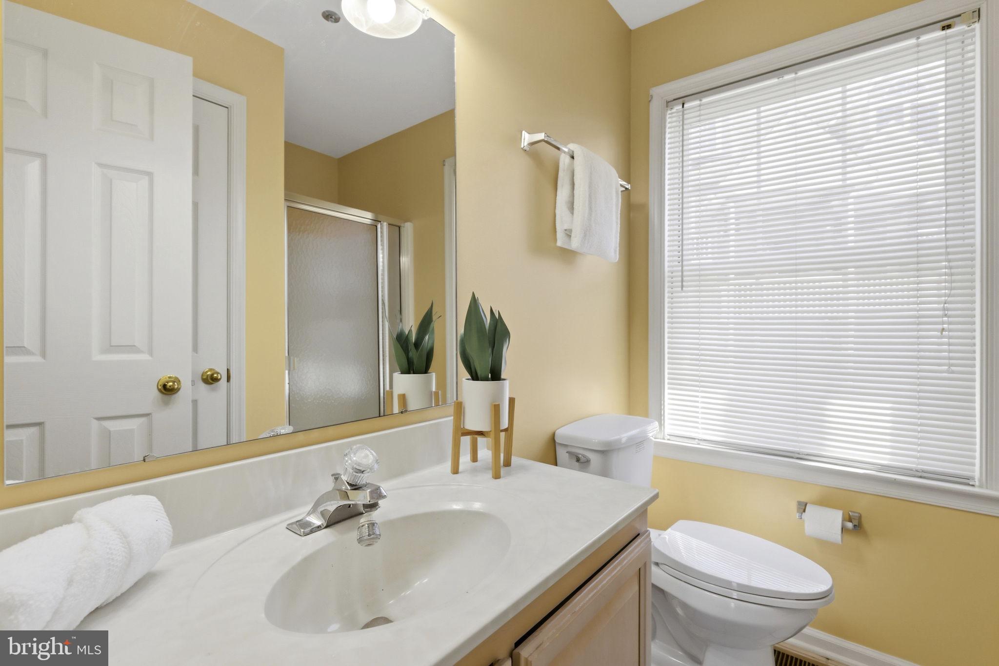 SENECA POINTE - Residential