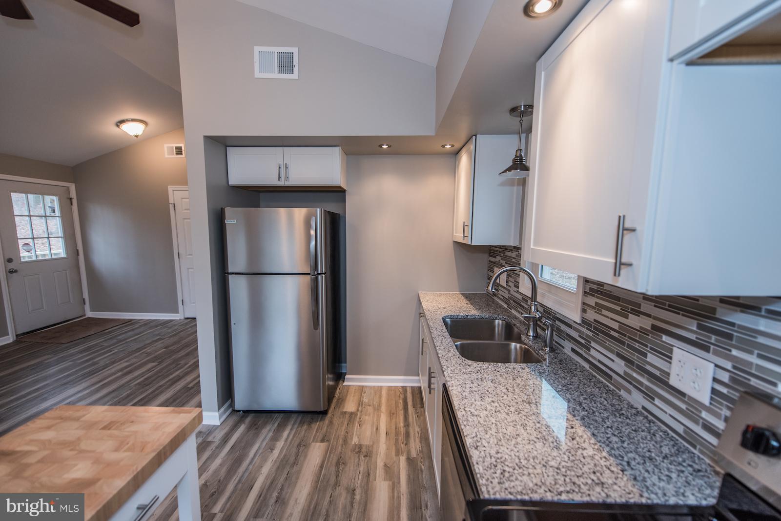 GLENWOOD FOREST - Residential