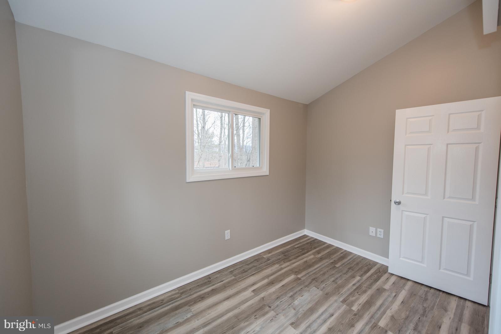 GLENWOOD FOREST - Residential