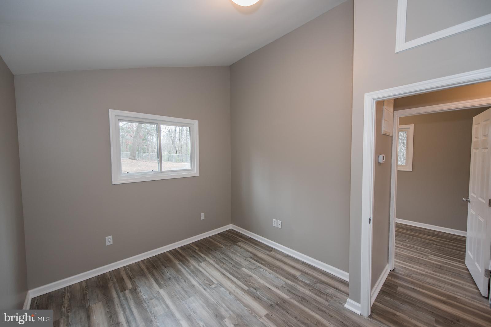 GLENWOOD FOREST - Residential