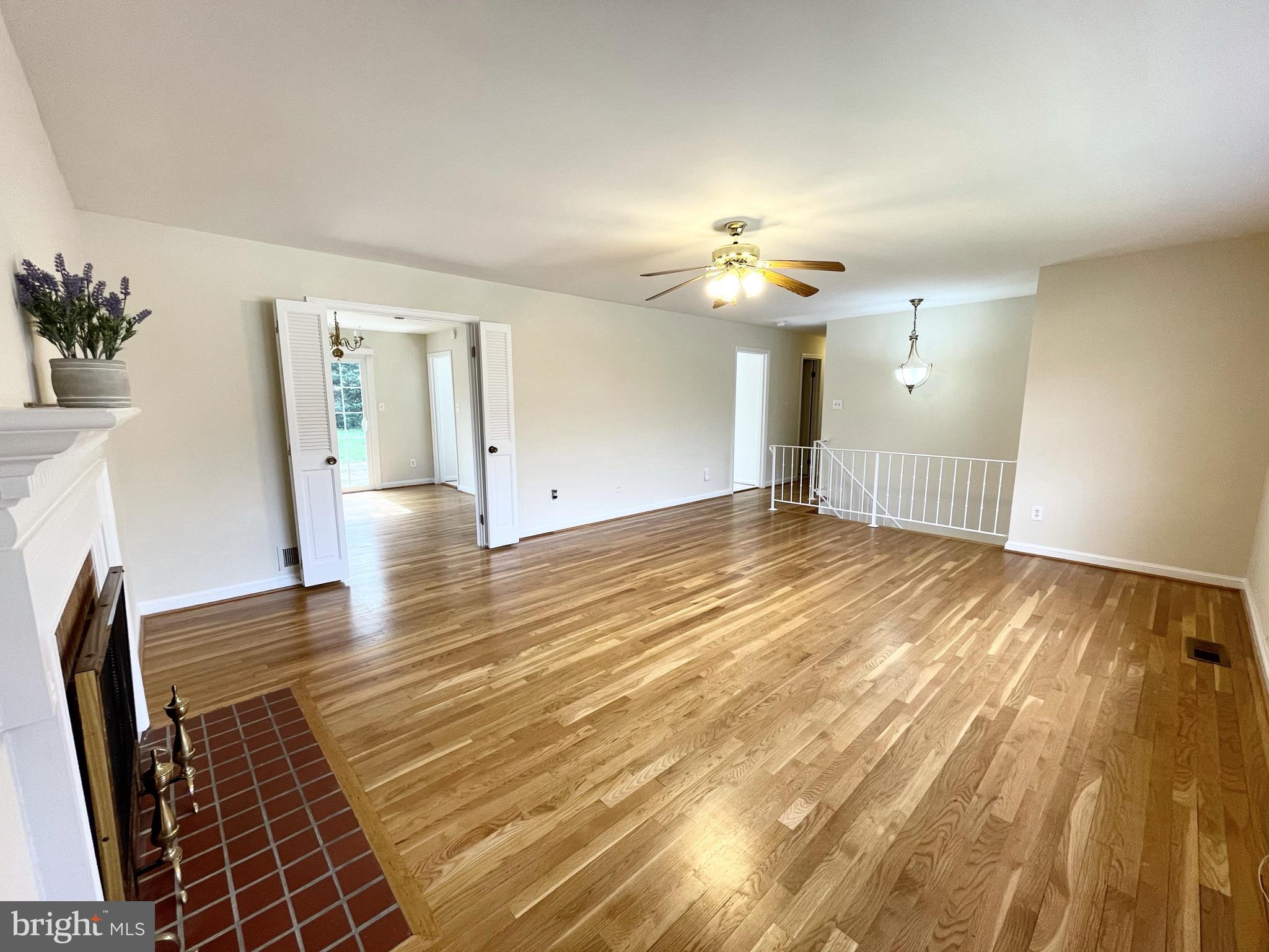 WILTON WOODS - Residential Lease