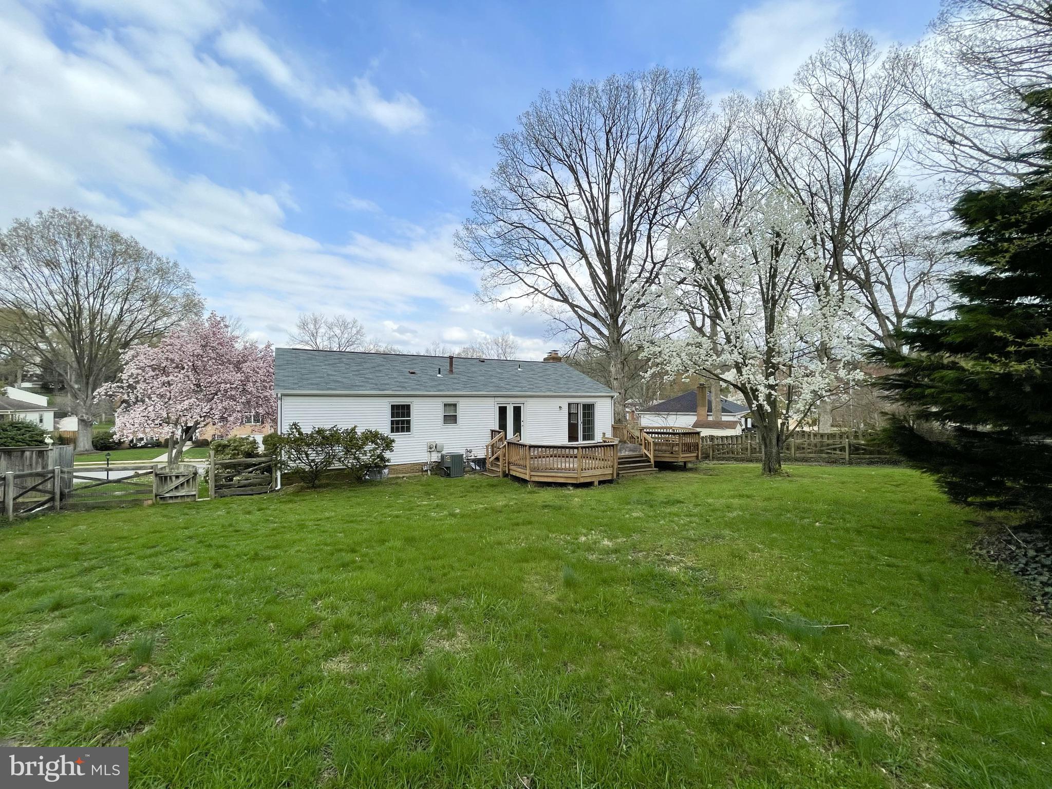 WILTON WOODS - Residential Lease