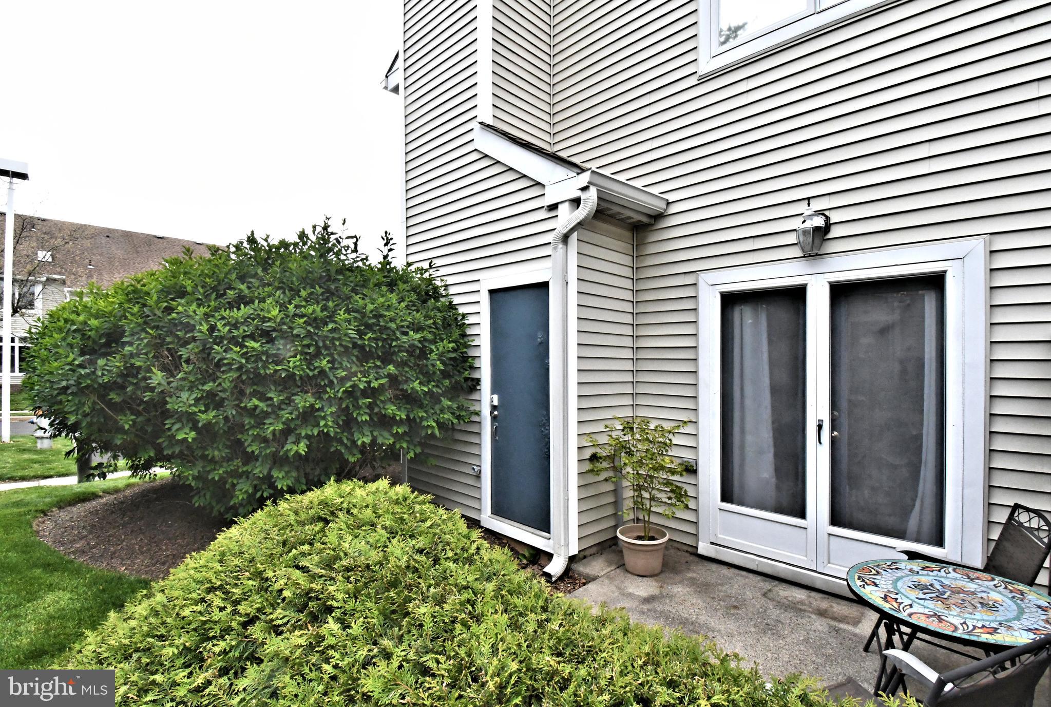 MONTGOMERY PLACE - Residential
