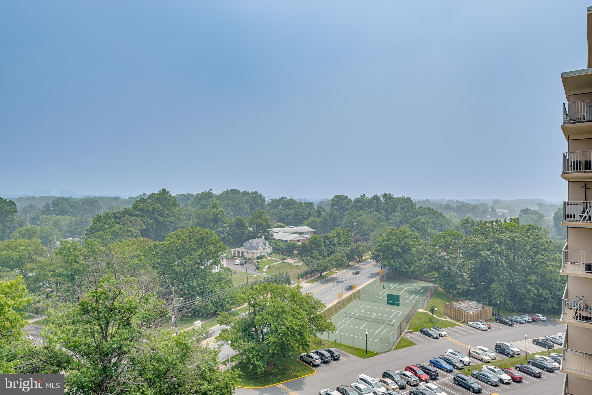 UNIVERSITY TOWERS CODM - Residential Lease