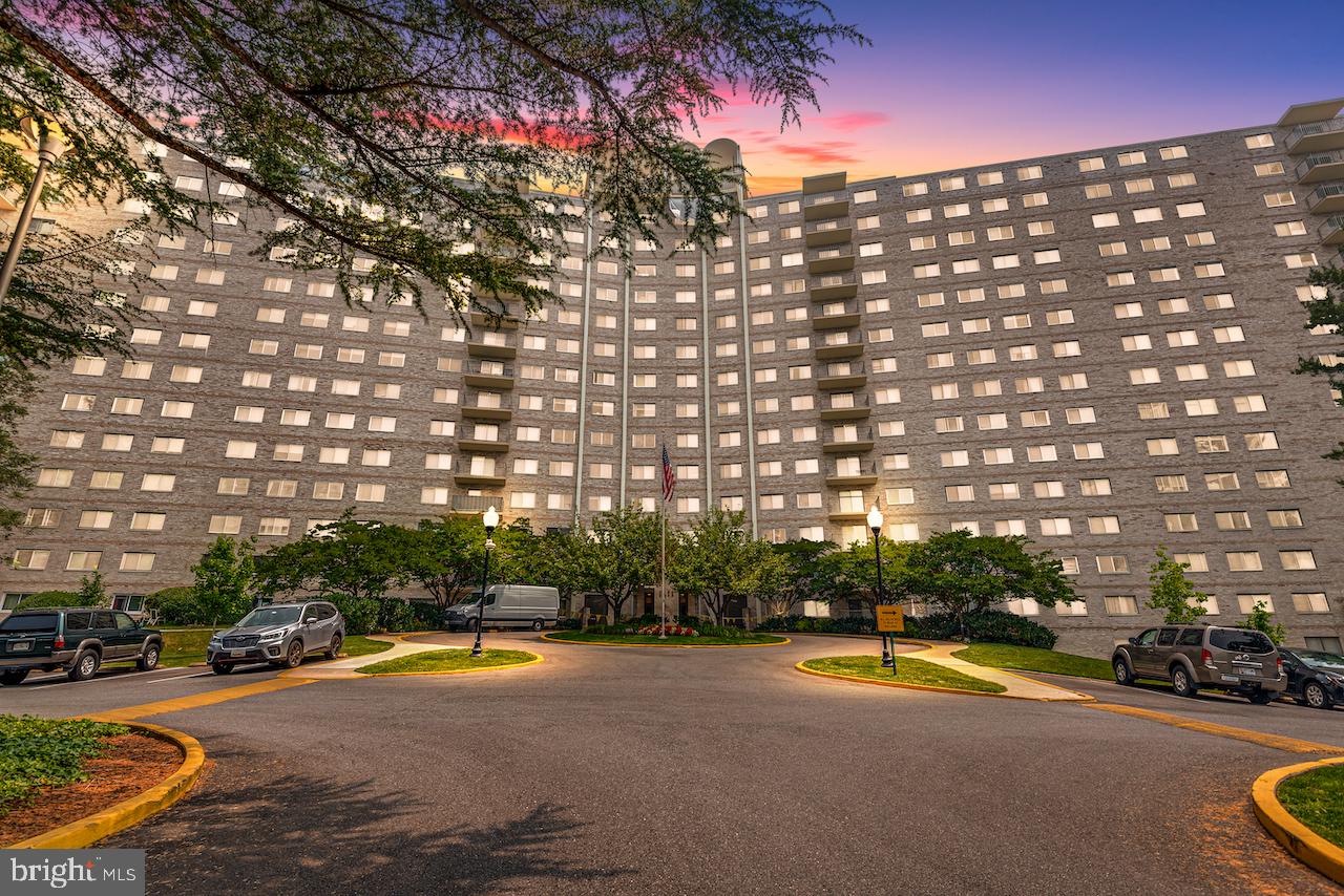 UNIVERSITY TOWERS CODM - Residential Lease