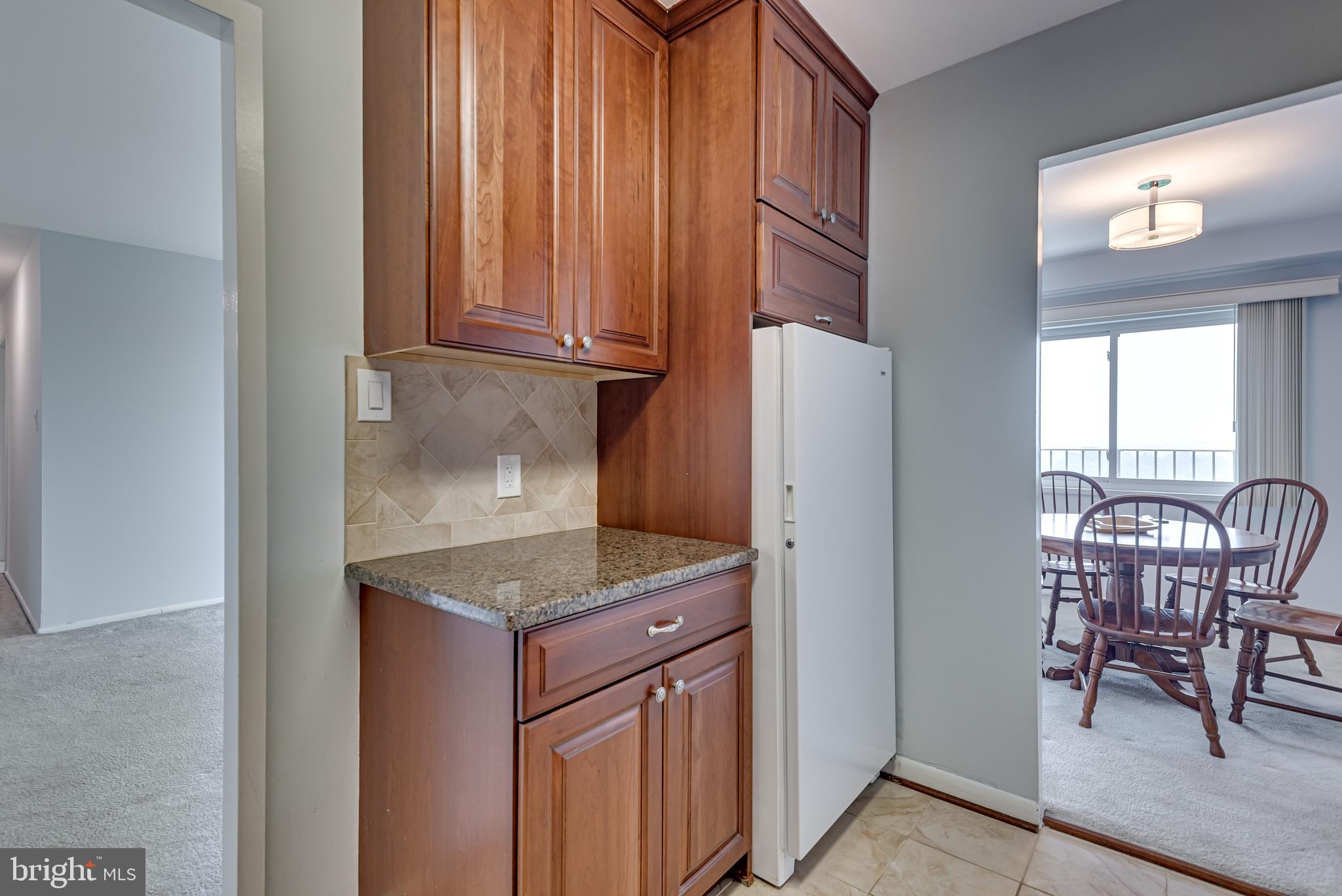 UNIVERSITY TOWERS CODM - Residential Lease