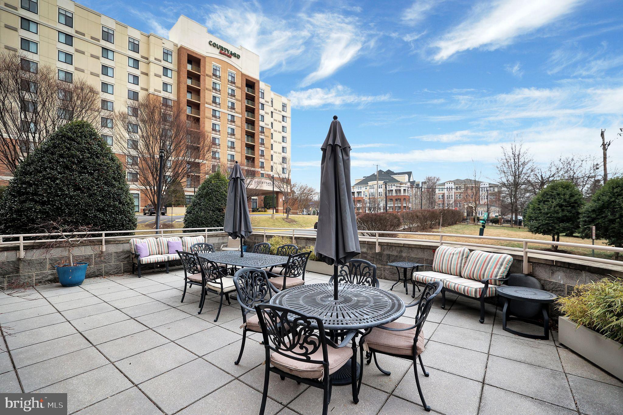 WILTON HOUSE - Residential