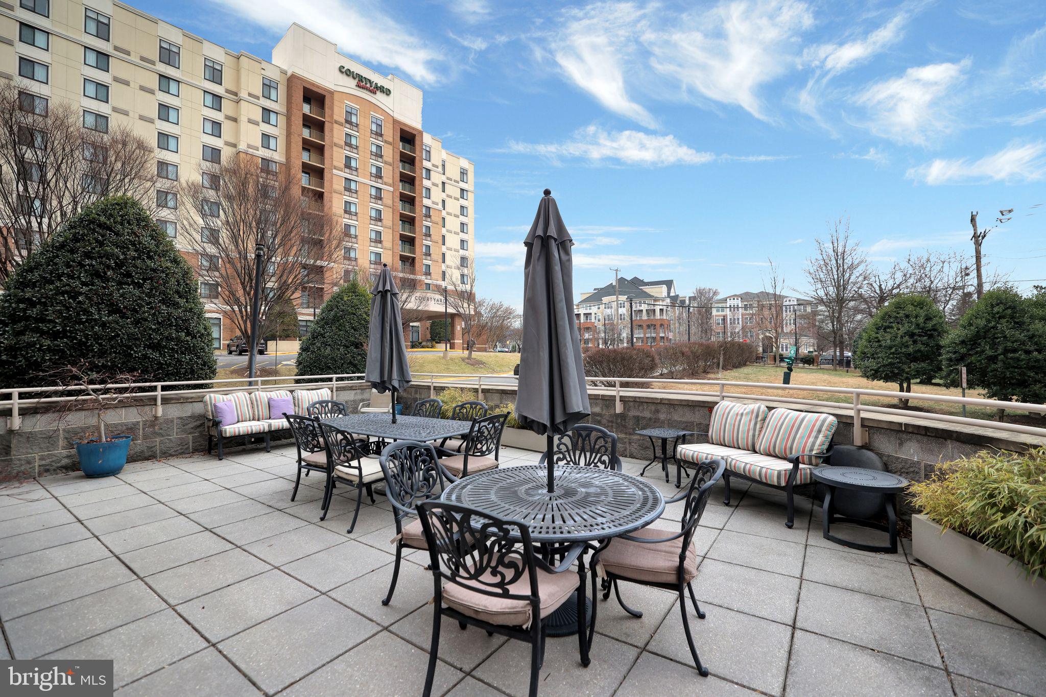 WILTON HOUSE - Residential