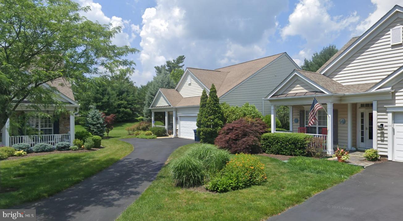 TRADITIONS AT LONGII - Residential