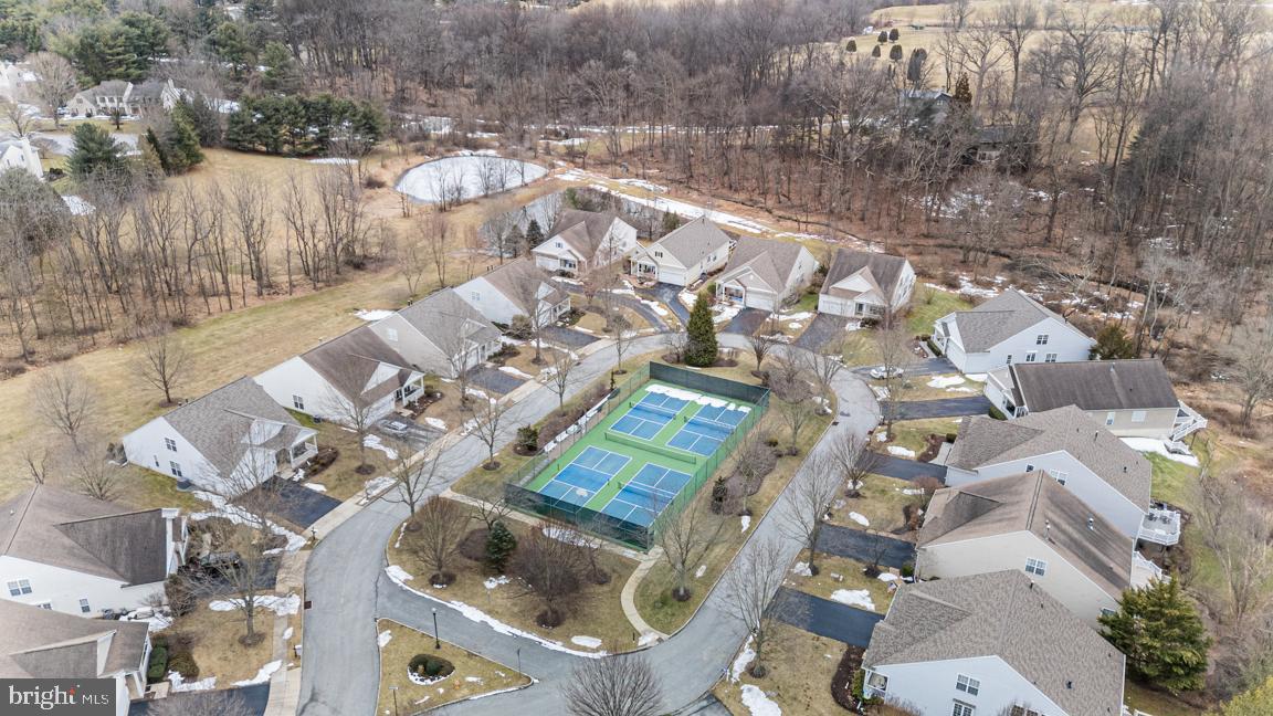 TRADITIONS AT LONGII - Residential