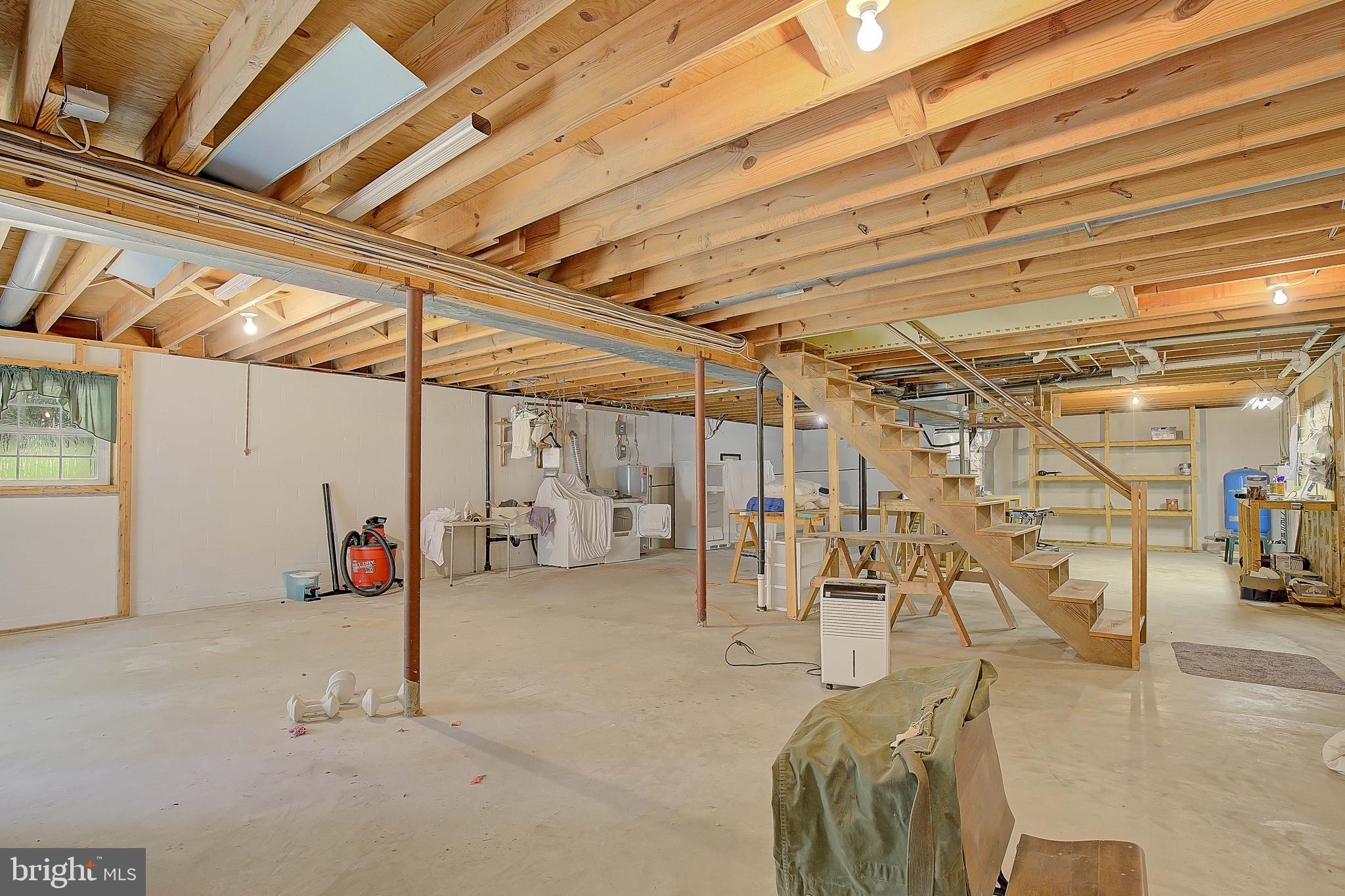 HALLMARK ESTATES - Residential