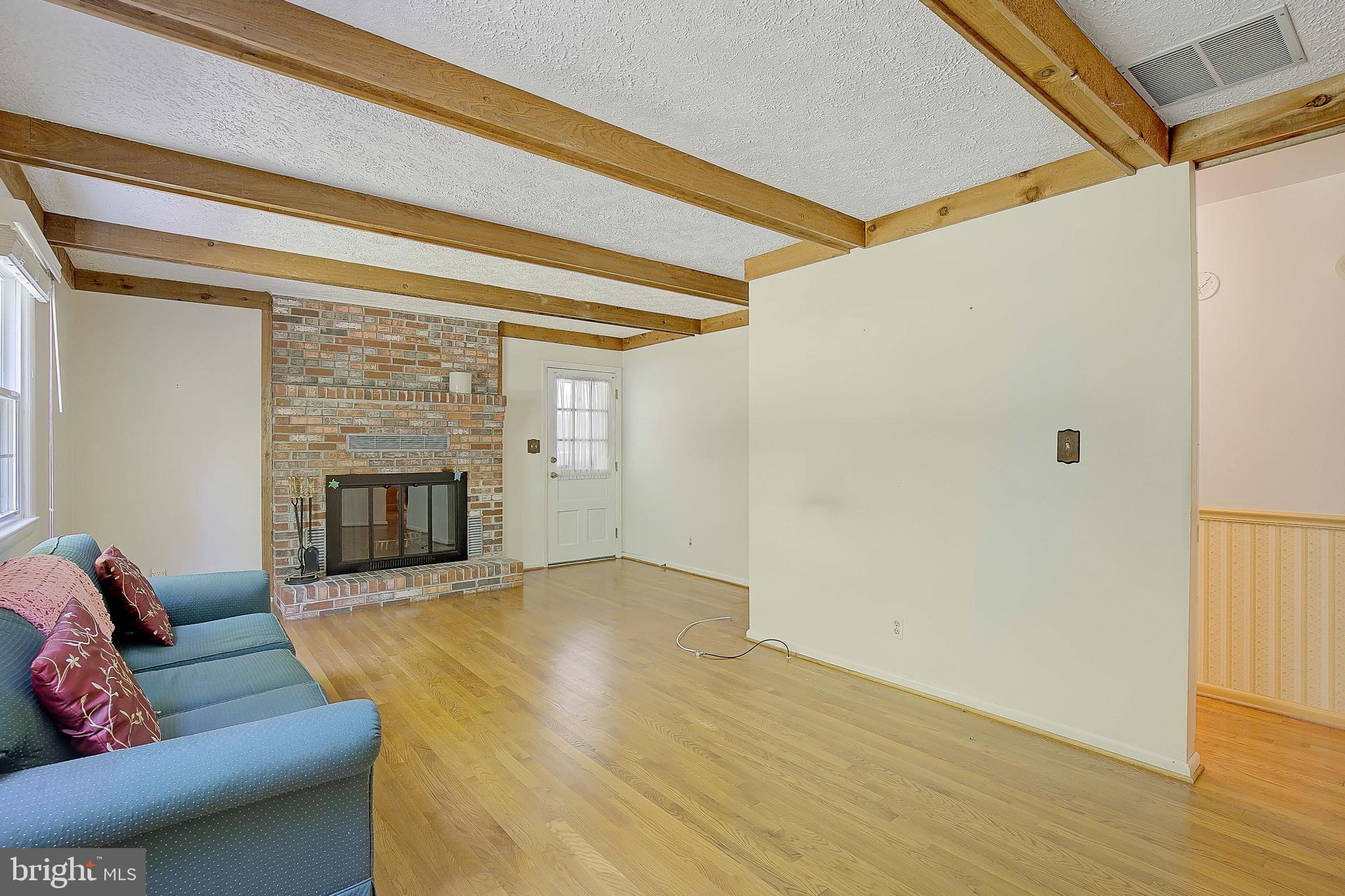 HALLMARK ESTATES - Residential