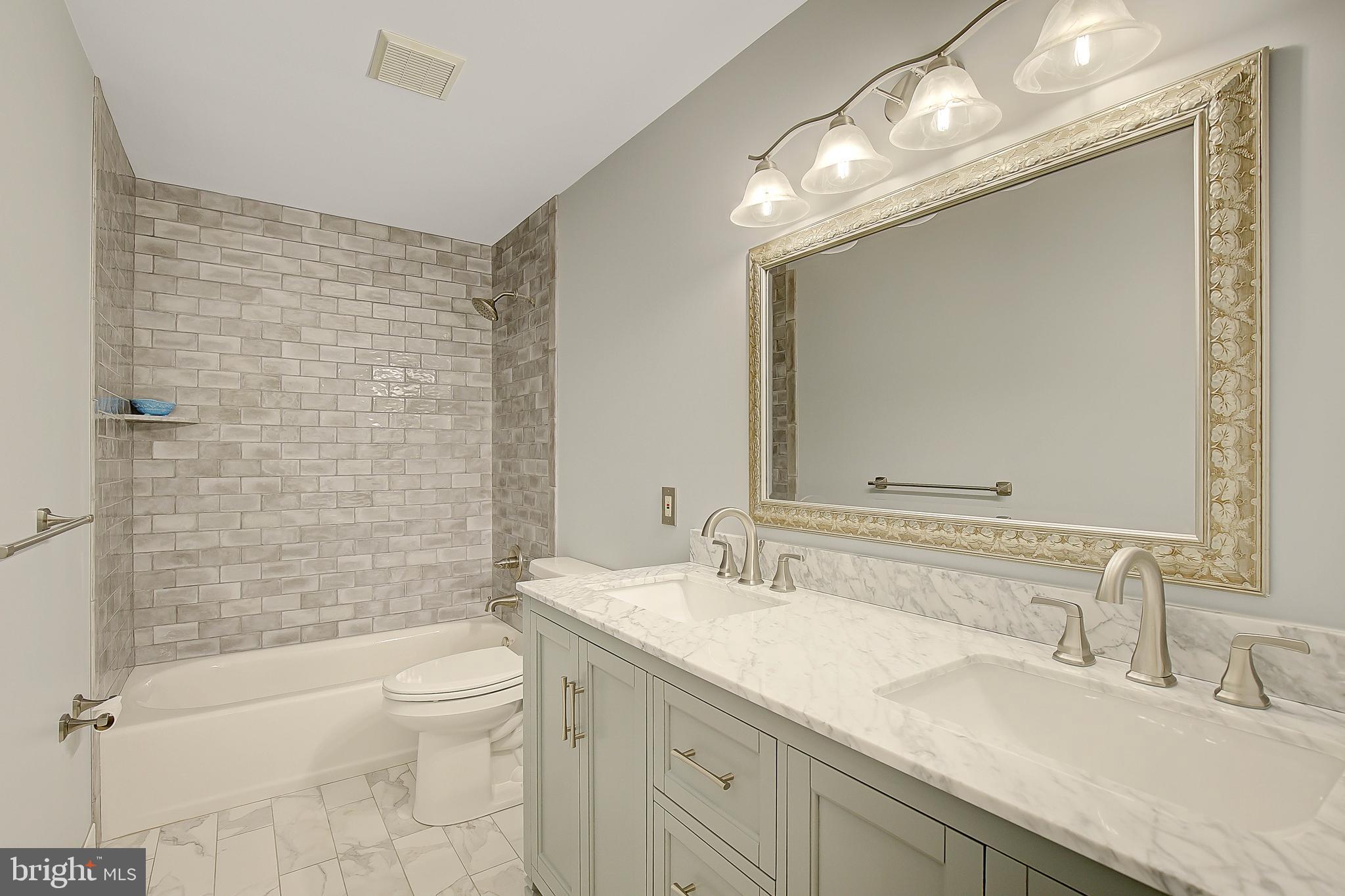 HALLMARK ESTATES - Residential