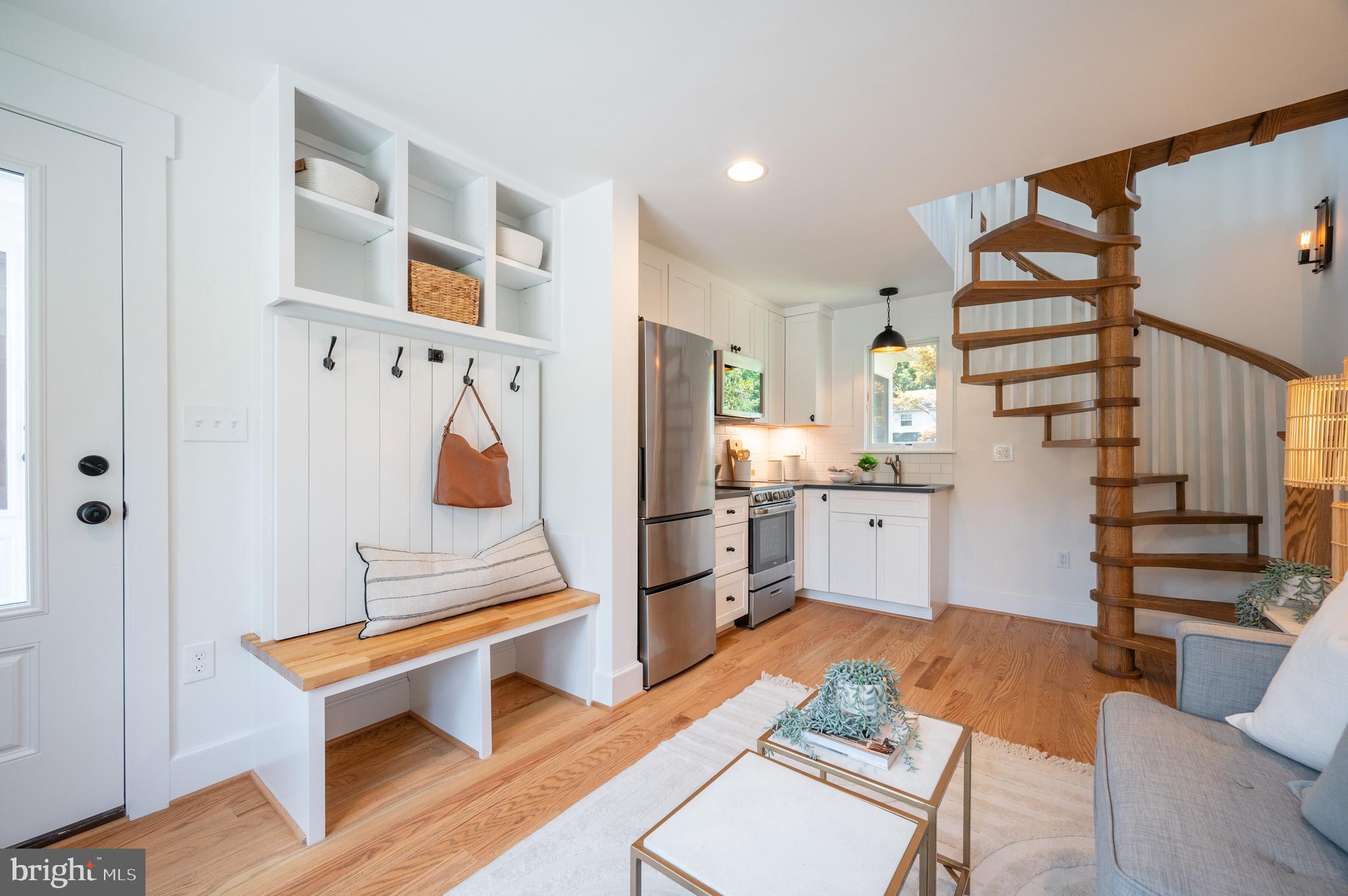 BEVERLEY HILLS - Residential