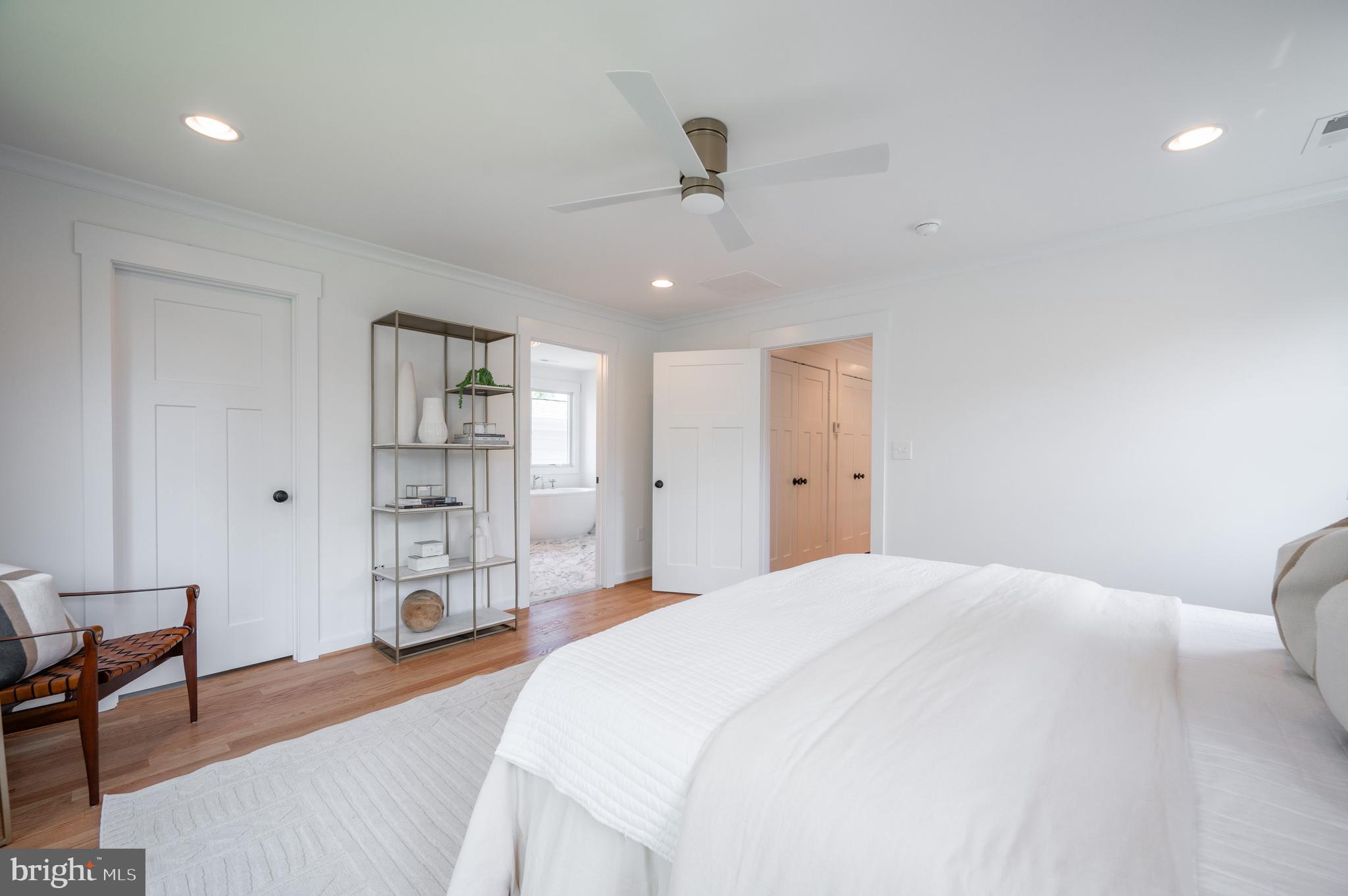 BEVERLEY HILLS - Residential