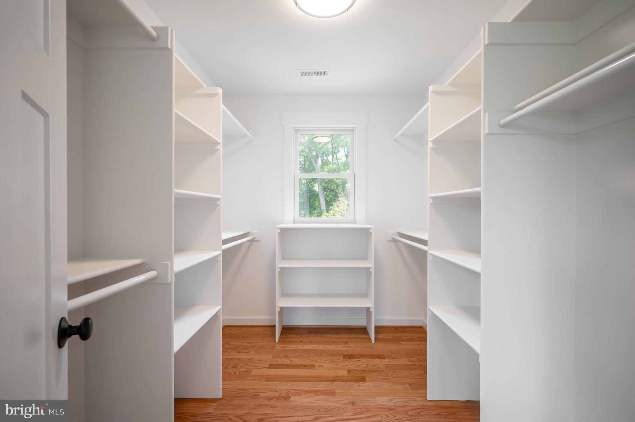 BEVERLEY HILLS - Residential