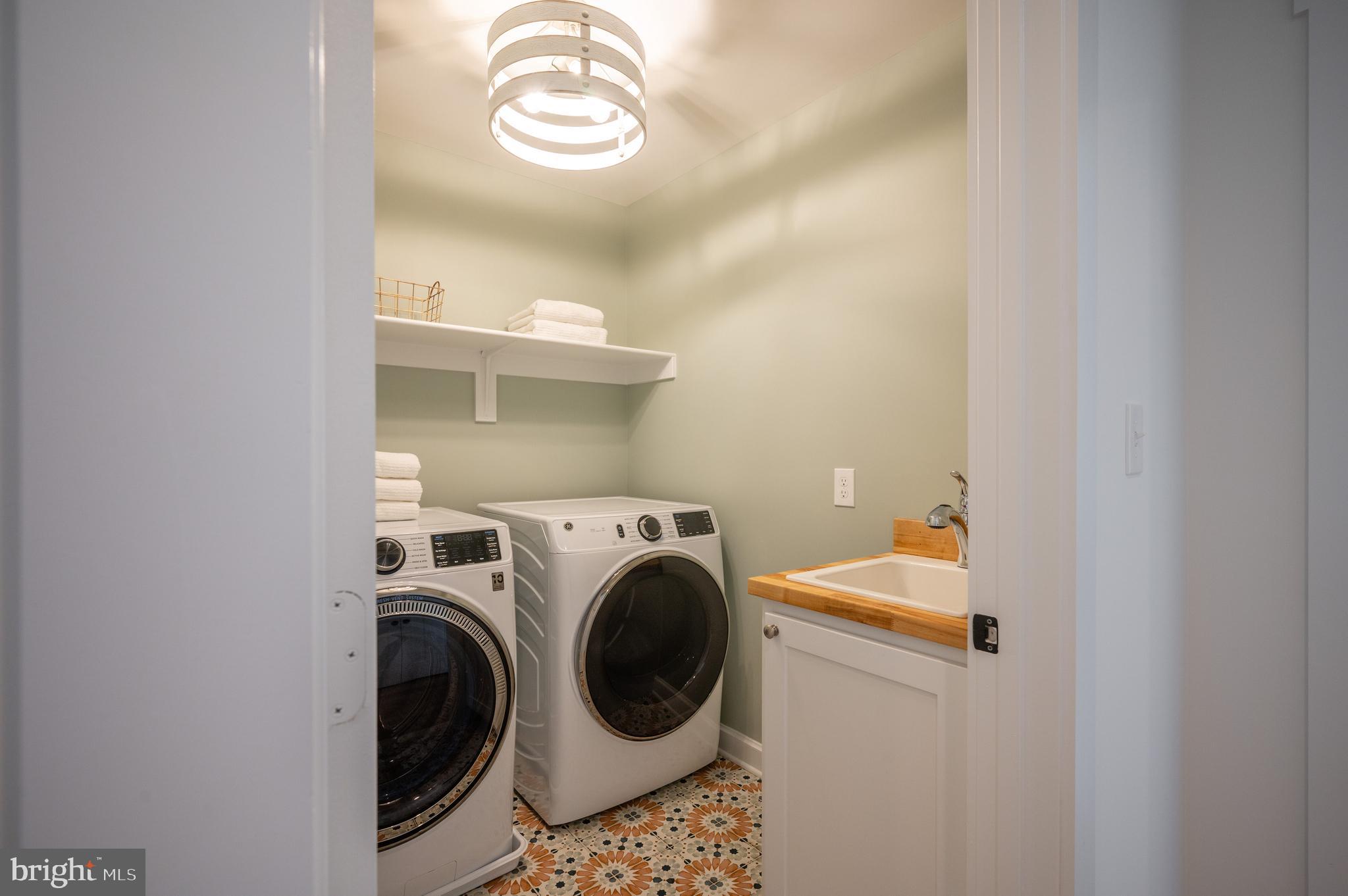 BEVERLEY HILLS - Residential