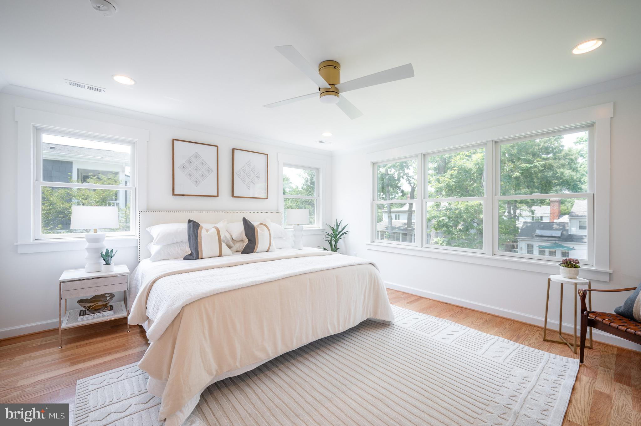 BEVERLEY HILLS - Residential