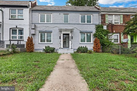 1332 BRYANT STREET NE 3 WASHINGTON DC 20018