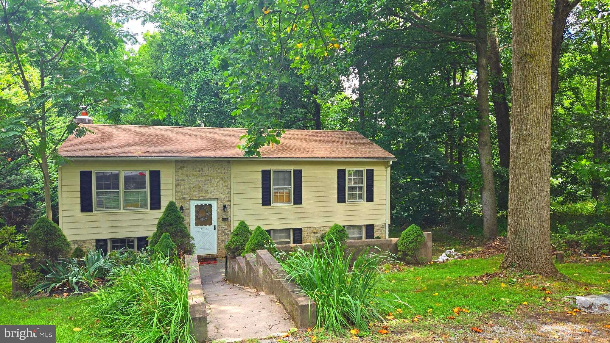 POTOMAC VIEW - Residential