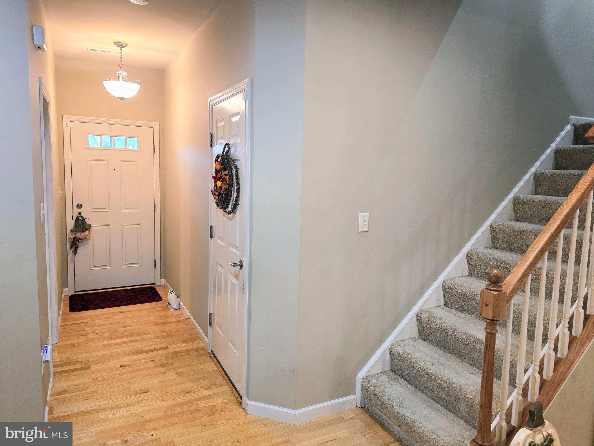 1227 CANTEBURY DRIVE