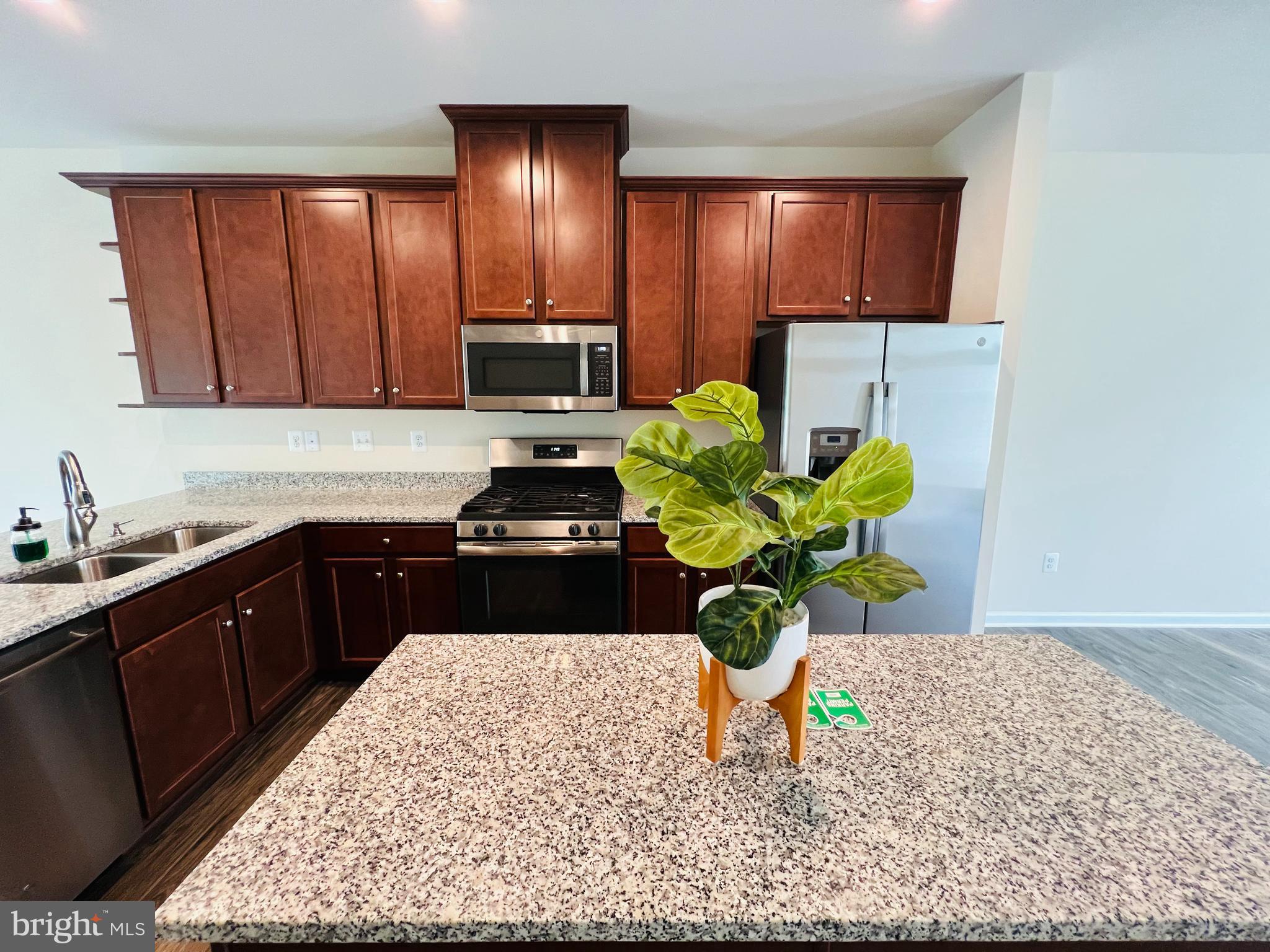 CEDAR HILL - Residential Lease