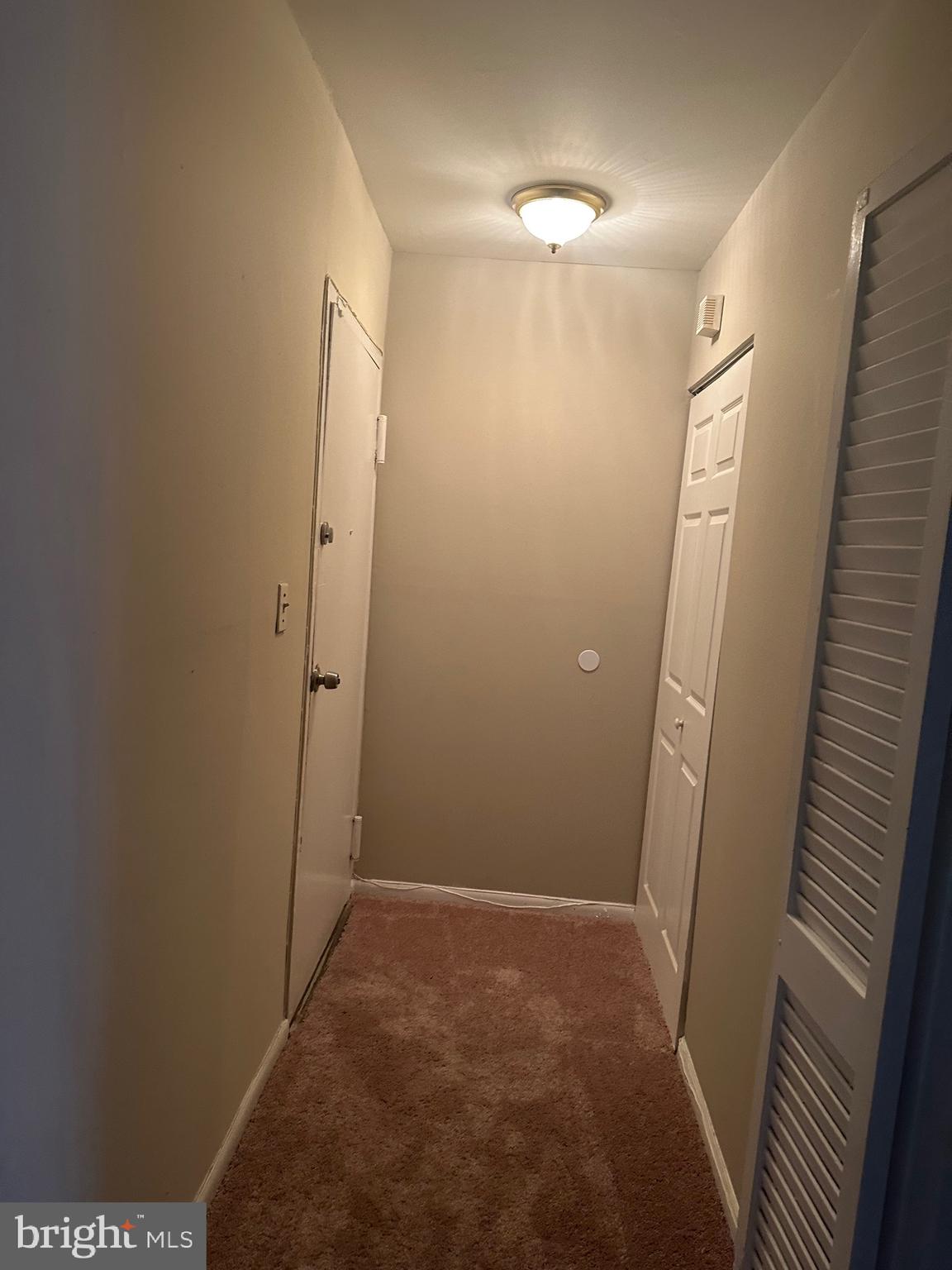 MARLOW TOWERS - Residential Lease