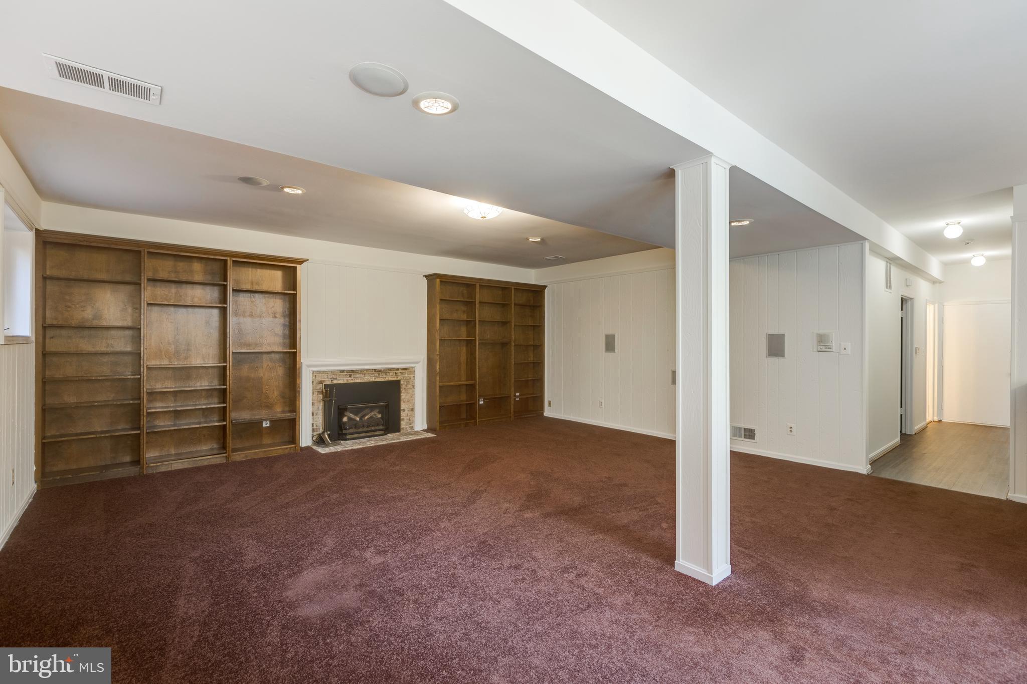 CHAIN BRIDGE FOREST - Residential