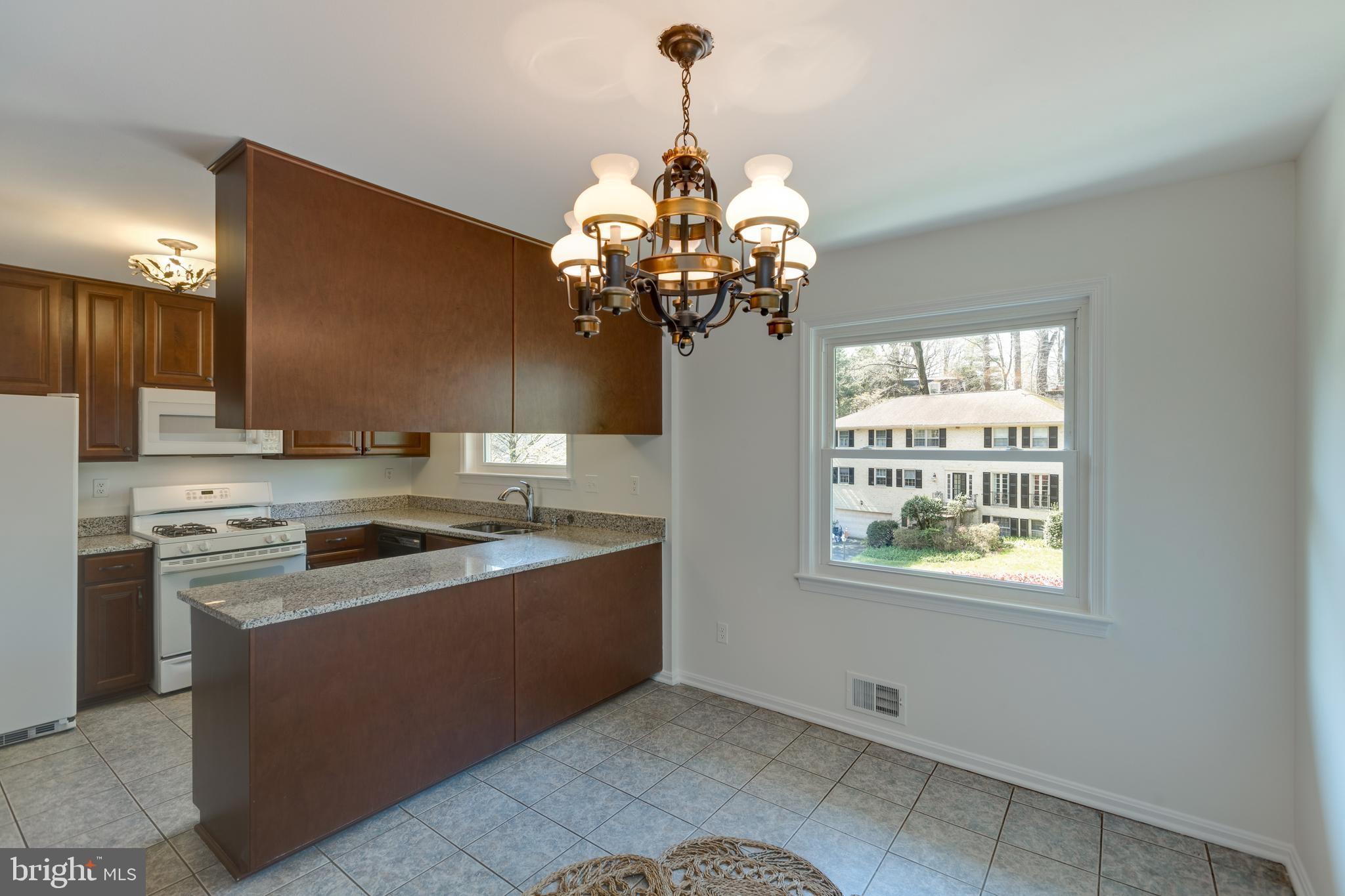 CHAIN BRIDGE FOREST - Residential