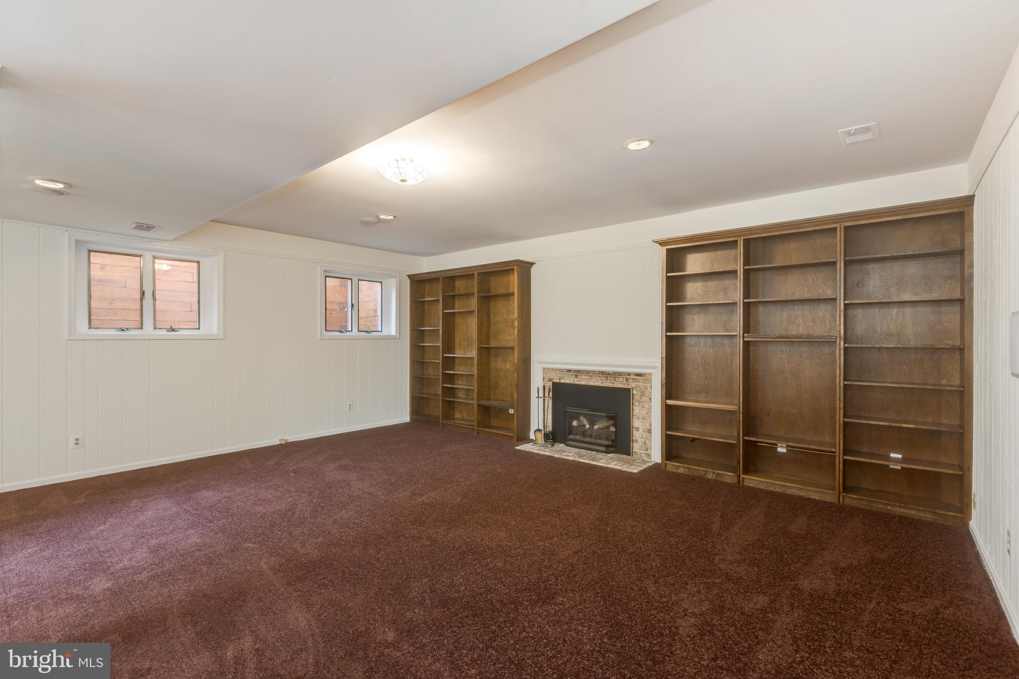 CHAIN BRIDGE FOREST - Residential