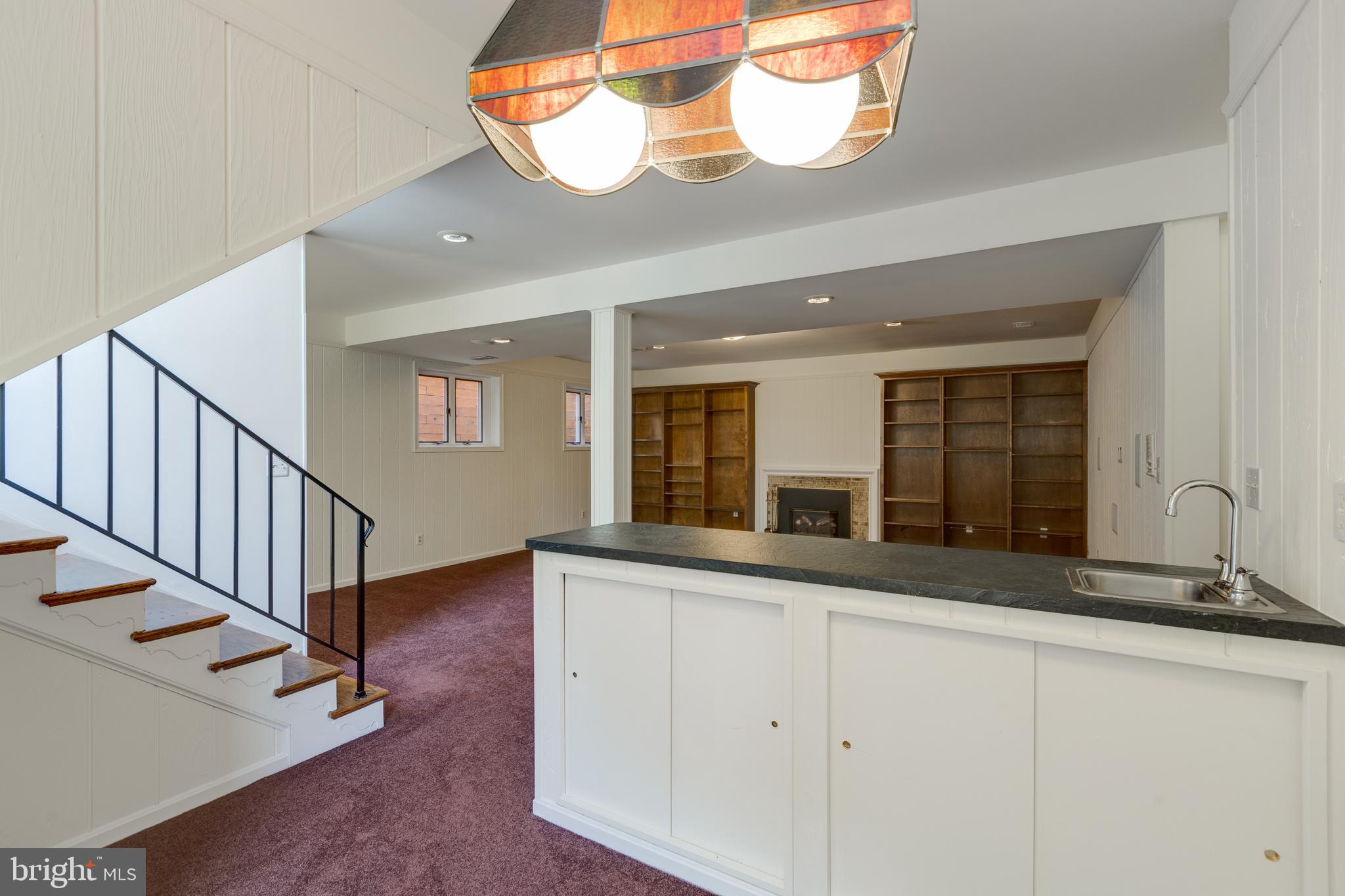 CHAIN BRIDGE FOREST - Residential