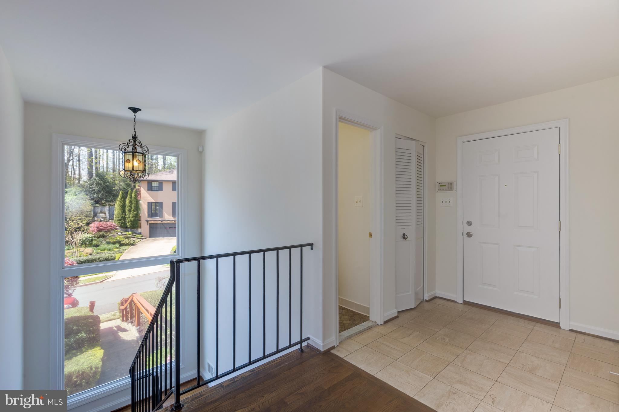 CHAIN BRIDGE FOREST - Residential