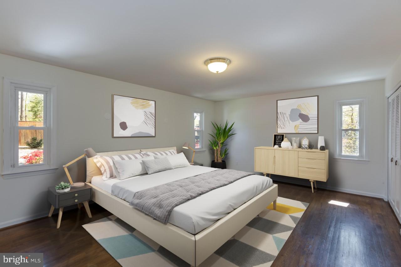 CHAIN BRIDGE FOREST - Residential