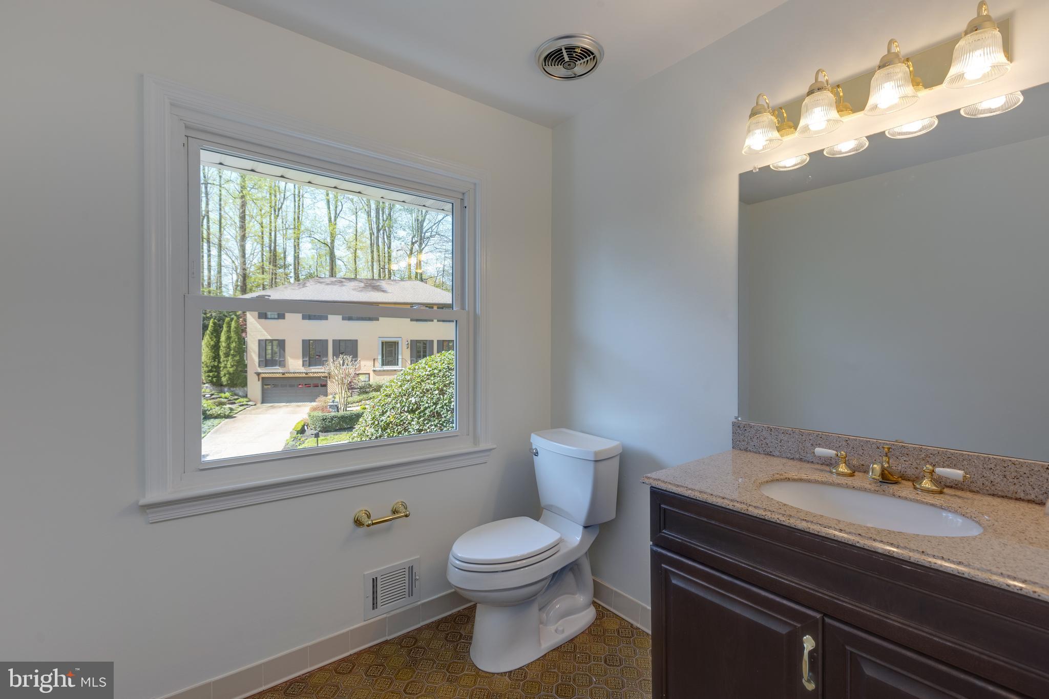 CHAIN BRIDGE FOREST - Residential