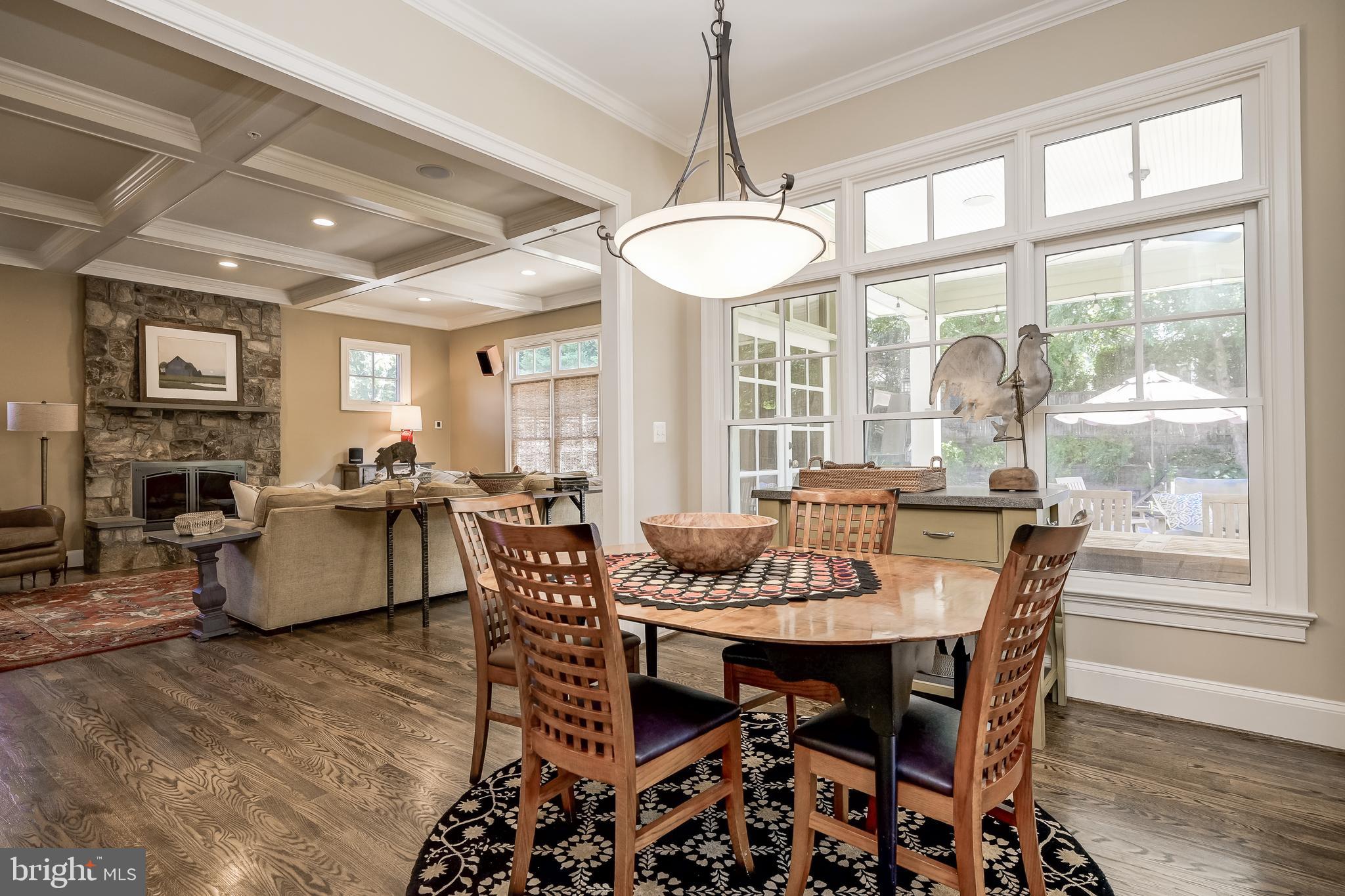 PINEVIEW - Residential