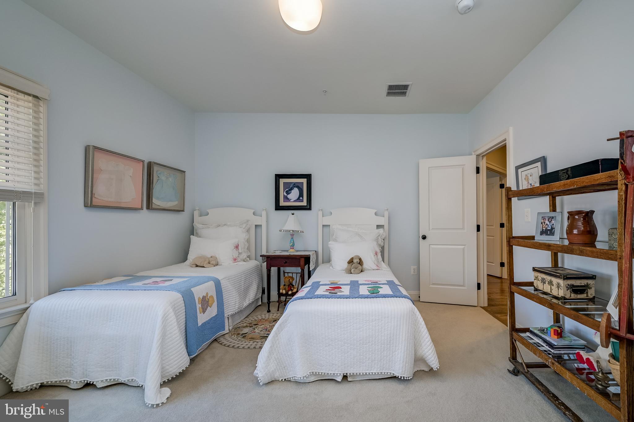 PINEVIEW - Residential