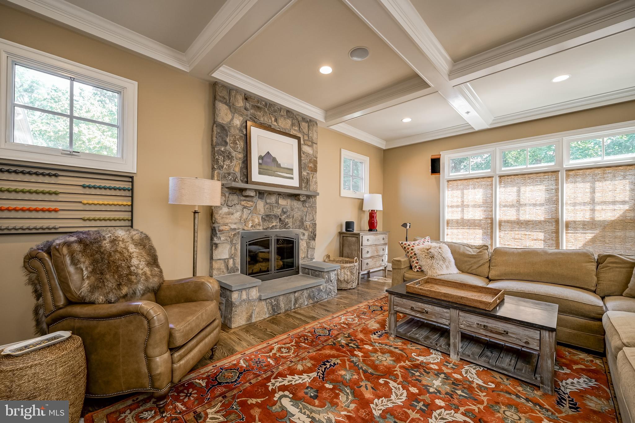 PINEVIEW - Residential