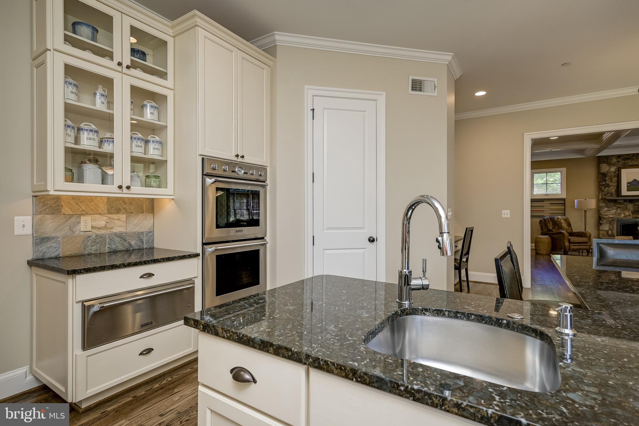 PINEVIEW - Residential