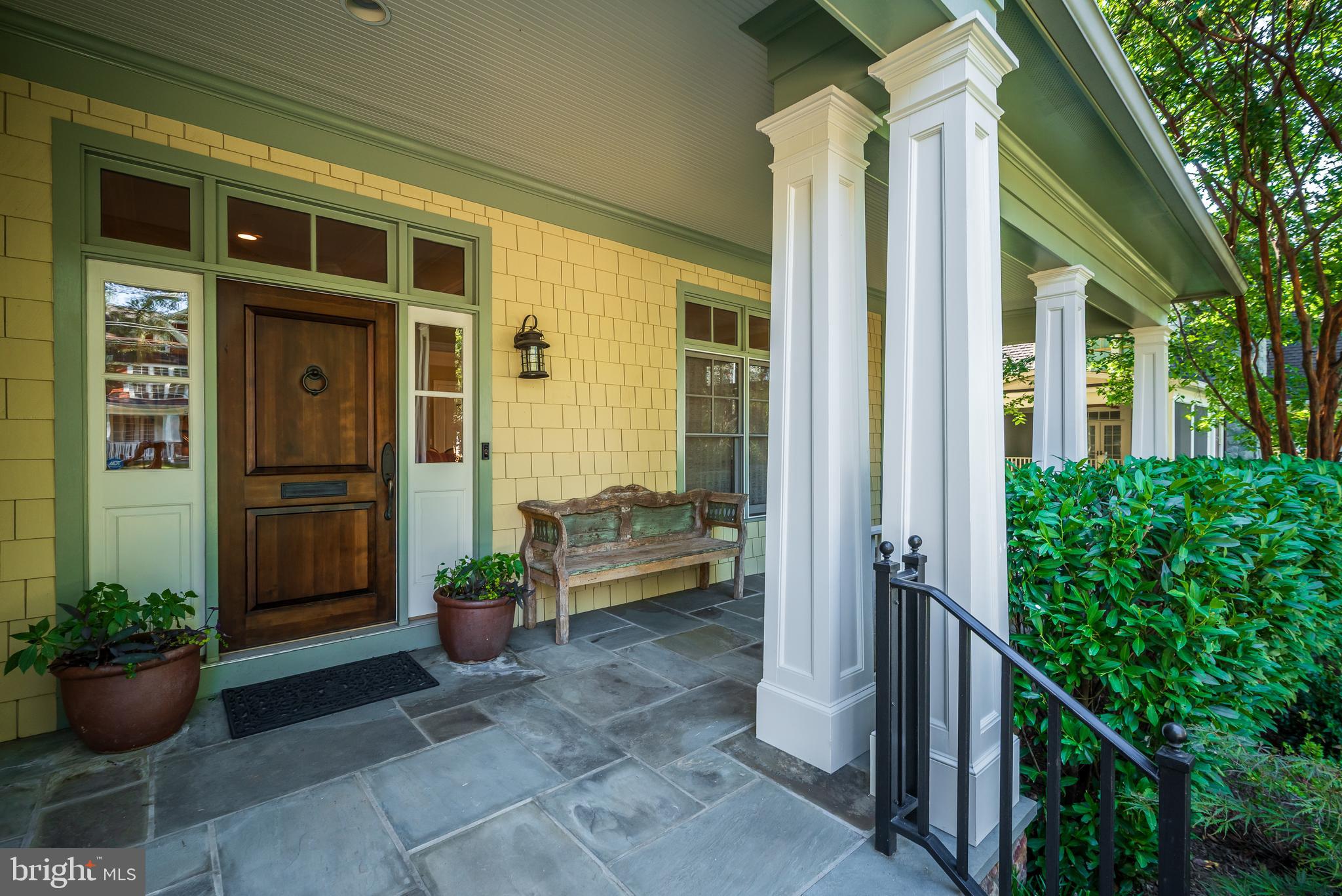 PINEVIEW - Residential